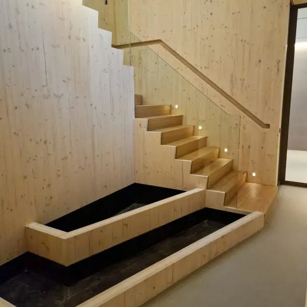 Bamboe Z-trap met Glas 1