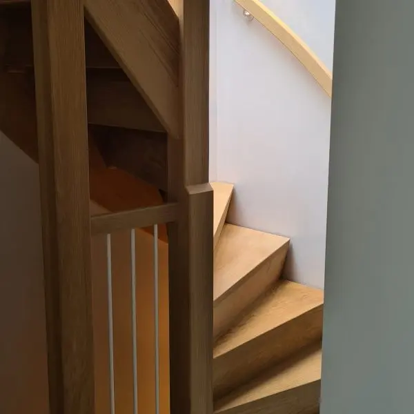 Eiken Z-trap met Schaduwrand 3